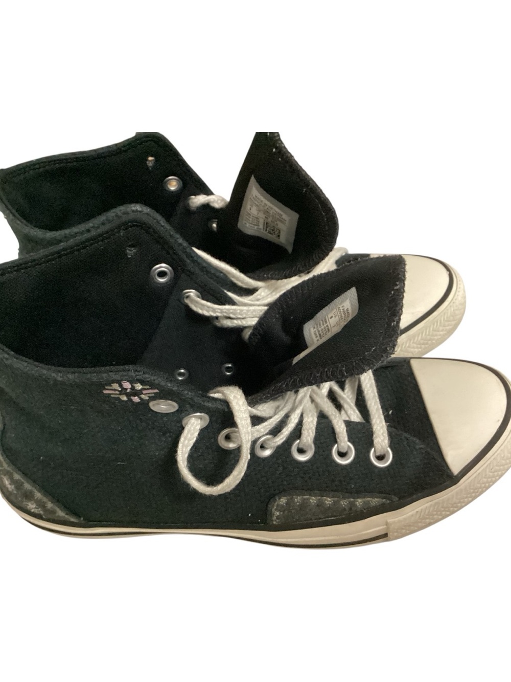 Converse High Top Black Sneaker Embroidered  Floral Detail Ladies size 9 - Picture 8 of 12